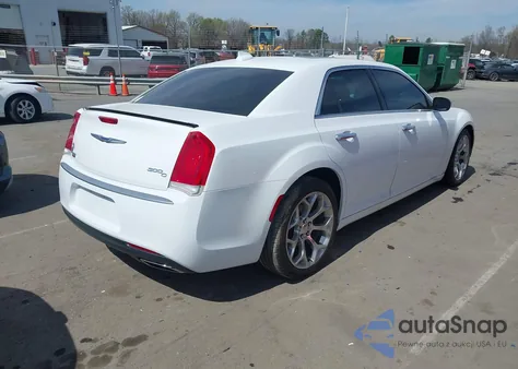 2019 Chrysler 300 300C z USA, uszkodzony, nr VIN 2C3CCAPT5KH606049